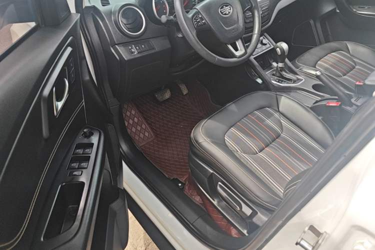 Used Bestune X40 2017 1.6L Automatic Luxury Model Driver Seat