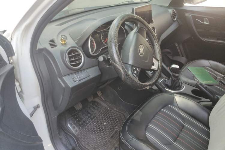 Used Bestune X40 2017 1.6L Manual Luxury Edition Driver Seat