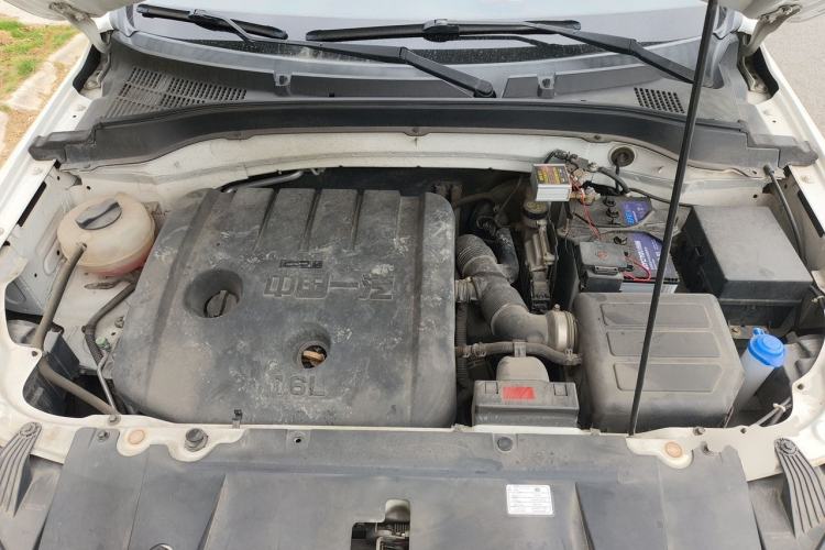 Used Bestune X40 2017 1.6L Manual Connected Smart Cool Edition Engine Bay