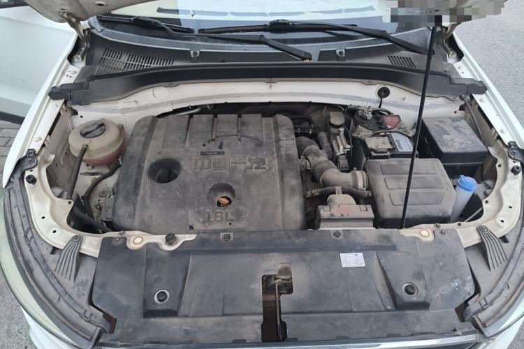 Used Bestune X40 2017 1.6L Automatic Prestige Edition Engine Bay