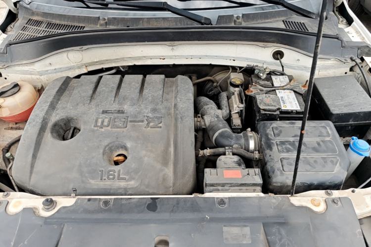 Used Bestune X40 2017 1.6L Manual Luxury Edition Engine Bay