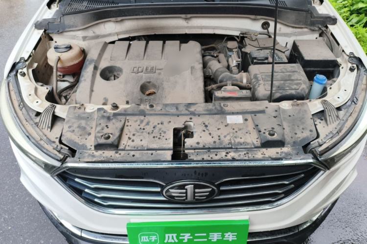 Used Bestune X40 2017 1.6L Automatic Prestige Edition Engine Bay