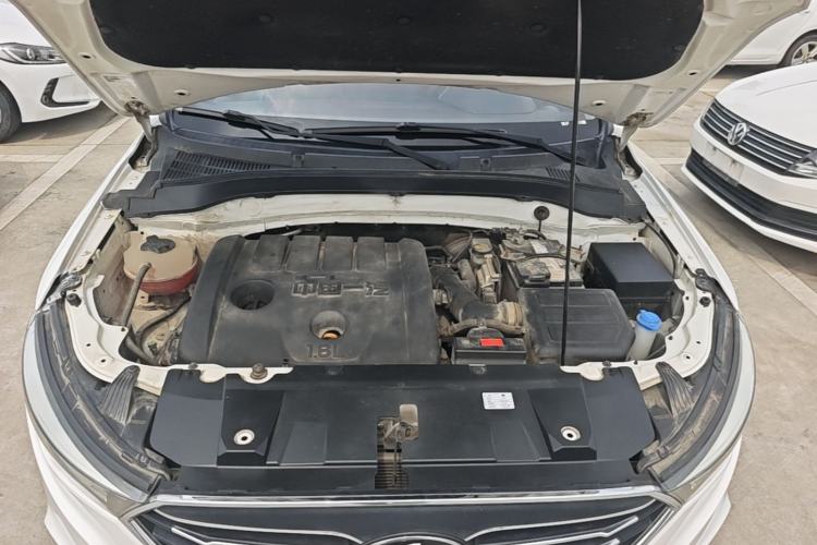 Used Bestune X40 2017 1.6L Automatic Prestige Edition Engine Bay