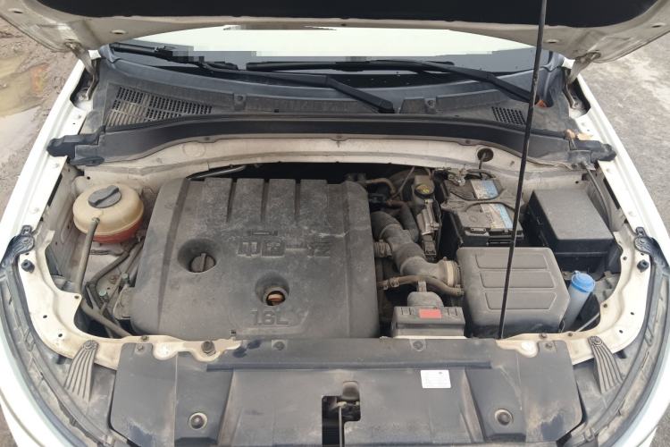 Used Bestune X40 2017 1.6L Automatic Prestige Edition Engine Bay