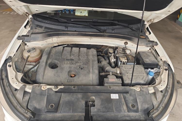 Used Bestune X40 2017 1.6L Automatic Prestige Edition Engine Bay