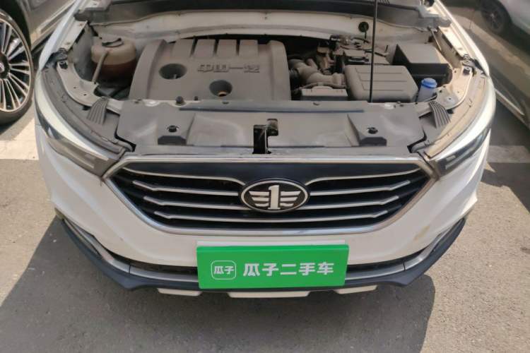 Used Bestune X40 2017 1.6L Manual Luxury Edition Engine Bay