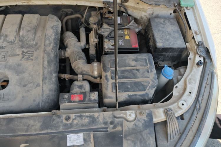 Used Bestune X40 2017 1.6L Manual Luxury Edition Engine Bay Left