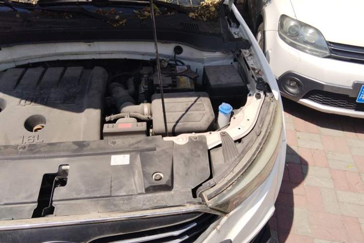 Used Bestune X40 2017 1.6L Manual Luxury Edition Engine Bay Left