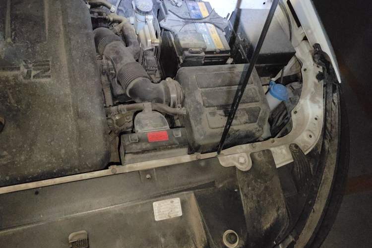 Used Bestune X40 2017 1.6L Automatic Prestige Edition Engine Bay Left