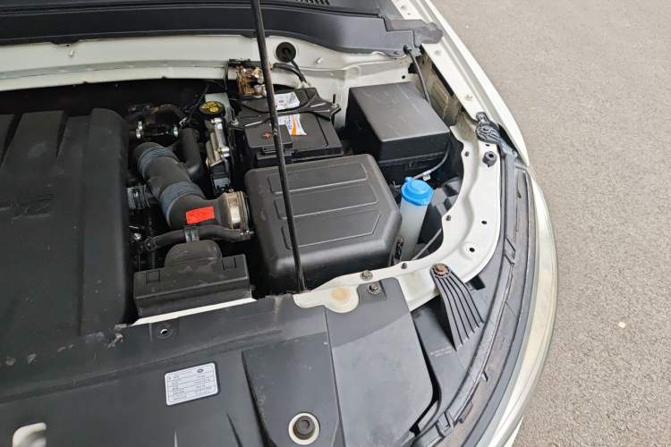 Used Bestune X40 2017 1.6L Automatic Luxury Model Engine Bay Left