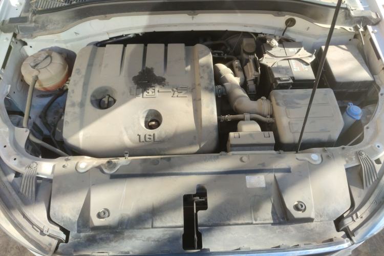 Used Bestune X40 2017 1.6L Automatic Prestige Edition Engine Bay