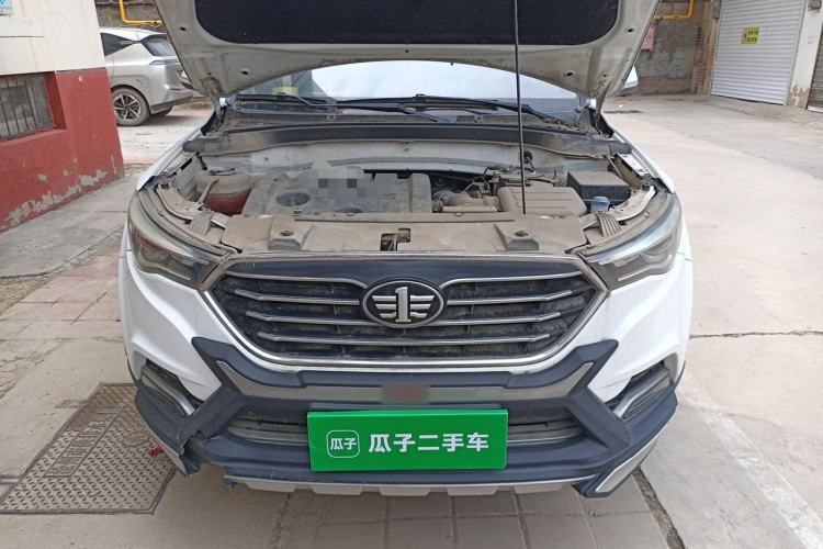 Used Bestune X40 2017 1.6L Manual Luxury Edition Engine Bay