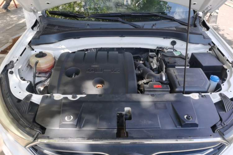 Used Bestune X40 2017 1.6L Automatic Prestige Edition Engine Bay