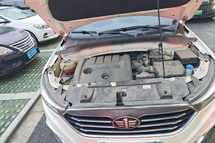 Used Bestune X40 2017 1.6L Automatic Luxury Model Engine Bay Right
