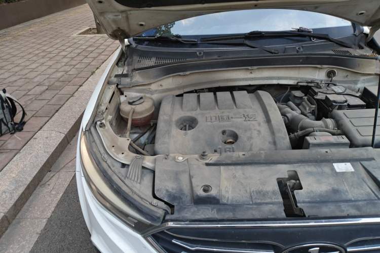 Used Bestune X40 2017 1.6L Automatic Luxury Model Engine Bay Right