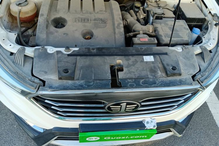 Used Bestune X40 2017 1.6L manual transmission technology version Engine Bay