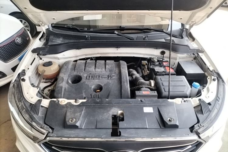 Used Bestune X40 2017 1.6L Manual Luxury Edition Engine Bay
