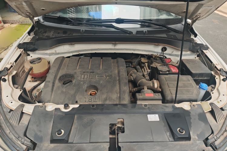 Used Bestune X40 2017 1.6L Automatic Luxury Model Engine Bay