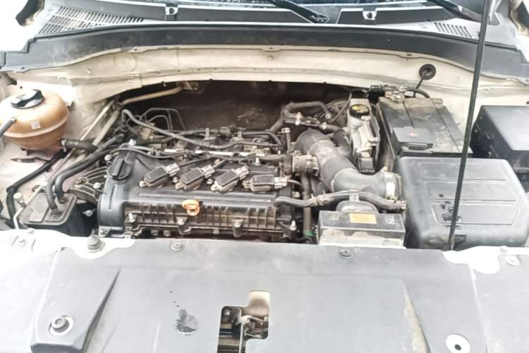 Used Bestune X40 2017 1.6L Automatic Prestige Edition Engine Bay