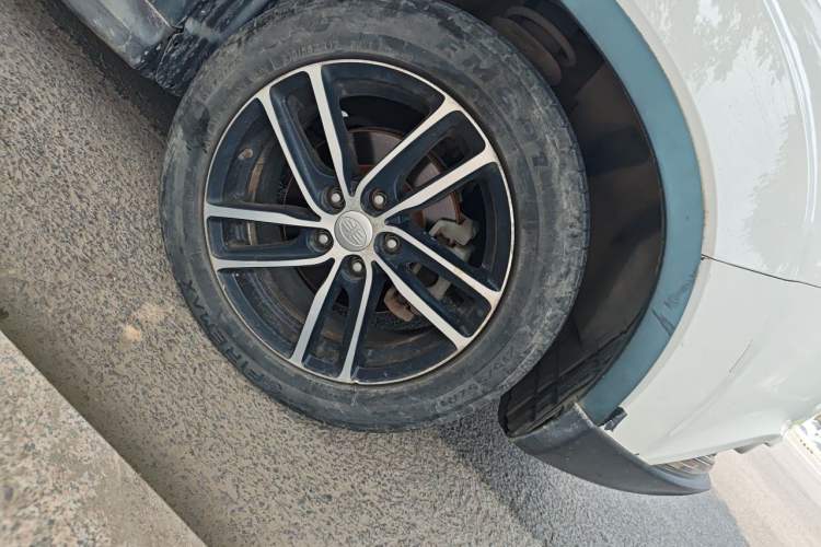 Used Bestune X40 2017 1.6L Automatic Prestige Edition Exterior 1