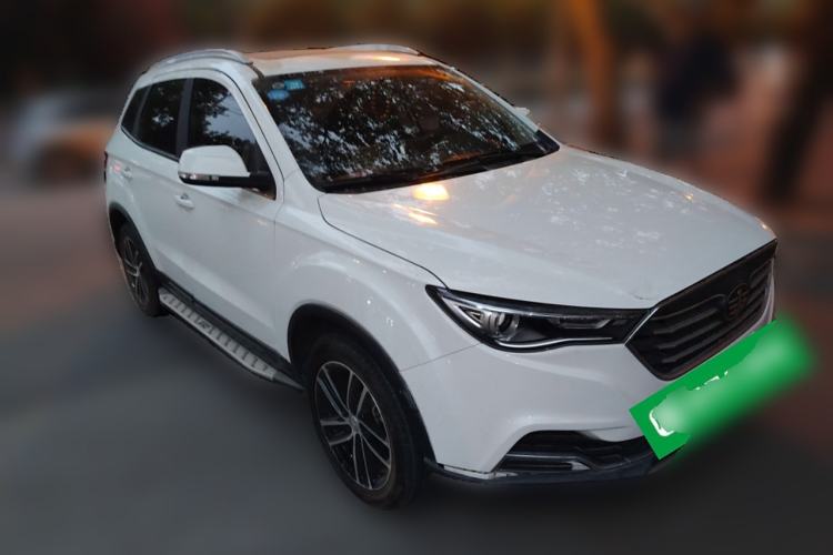 Used Bestune X40 2017 1.6L Automatic Luxury Model Exterior 2