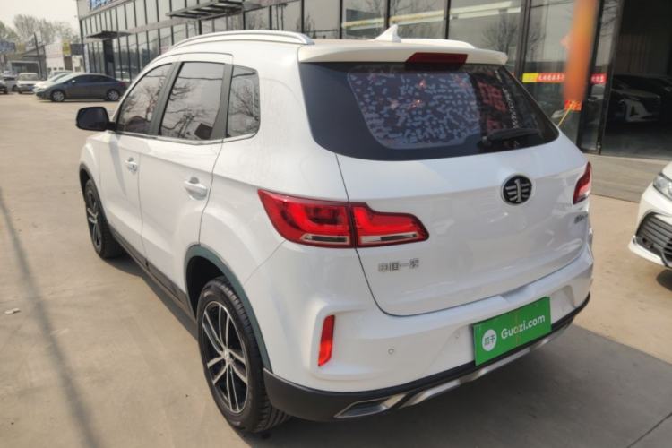 Used Bestune X40 2017 1.6L Manual Luxury Edition Exterior 2