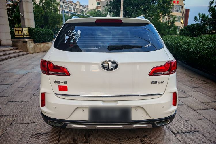 Used Bestune X40 2017 1.6L Automatic Luxury Model Exterior 4