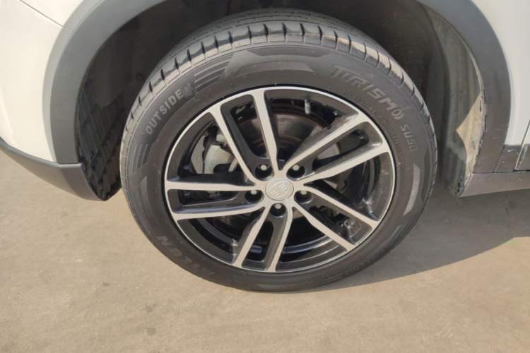 Used Bestune X40 2017 1.6L Manual Luxury Edition Exterior 4