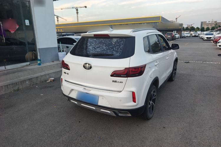 Used Bestune X40 2017 1.6L Automatic Prestige Edition Exterior 5