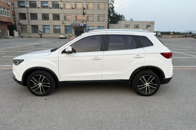 Used Bestune X40 2017 1.6L Automatic Prestige Edition Exterior 6