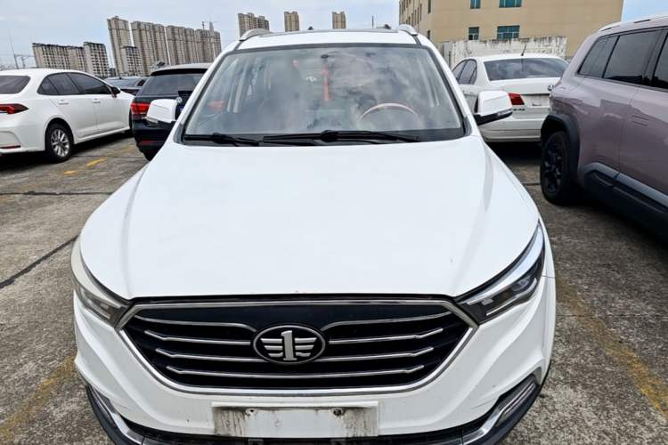 Used Bestune X40 2017 1.6L Manual Luxury Edition Front