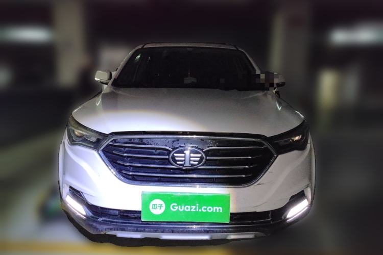 Used Bestune X40 2017 1.6L Automatic Prestige Edition Front