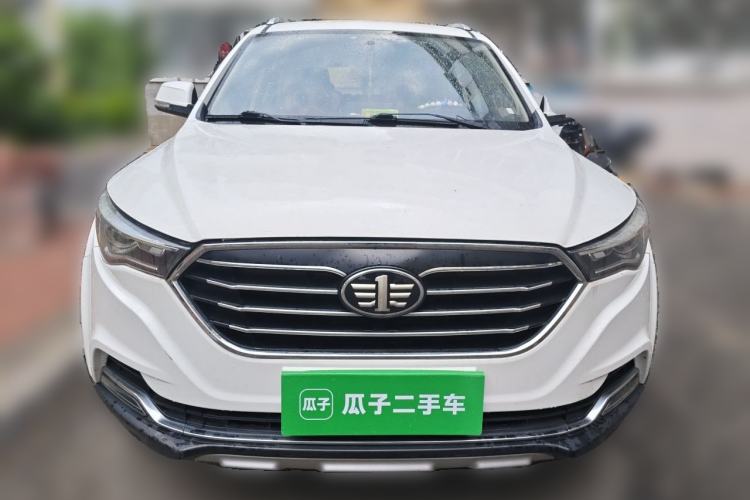Used Bestune X40 2017 1.6L manual Comfort trim level Front