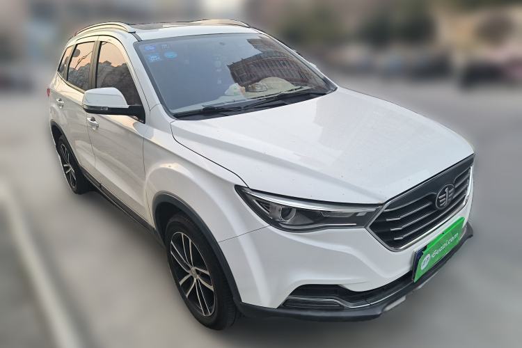 Used Bestune X40 2017 1.6L Automatic Prestige Edition Front Right 45 Deg