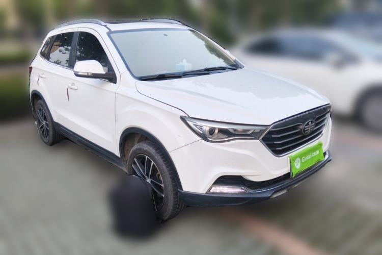 Used Bestune X40 2017 1.6L Manual Luxury Edition Front Right 45 Deg