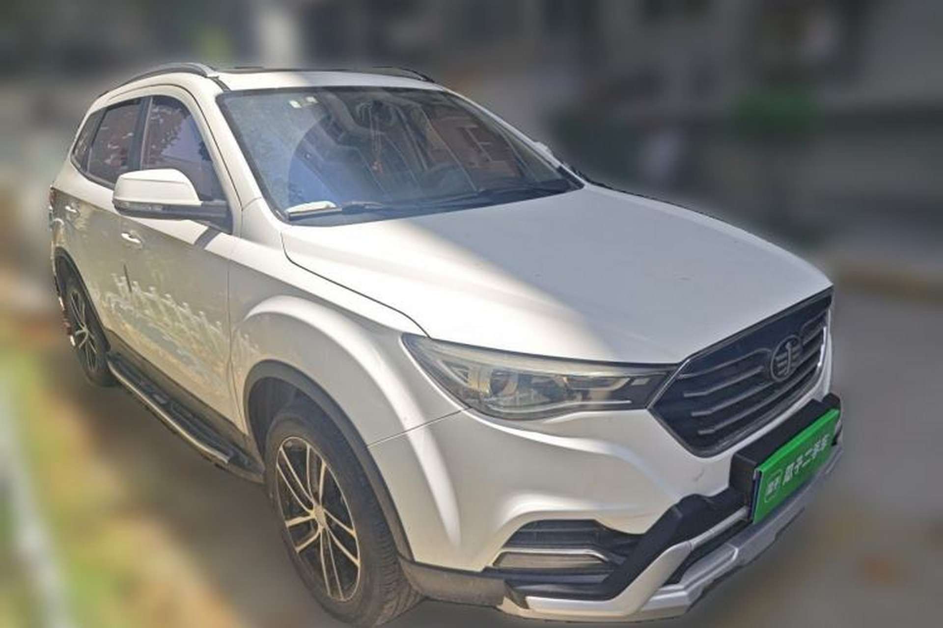 Used Bestune X40 2017 1.6L Automatic Connected Smart Cool Edition Front Right 45 Deg