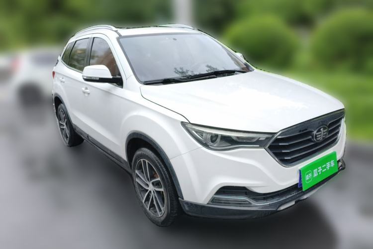 Used Bestune X40 2017 1.6L Automatic Prestige Edition Front Right 45 Deg