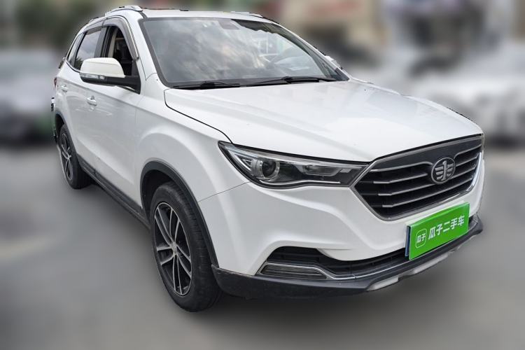 Used Bestune X40 2017 1.6L Automatic Prestige Edition Front Right 45 Deg