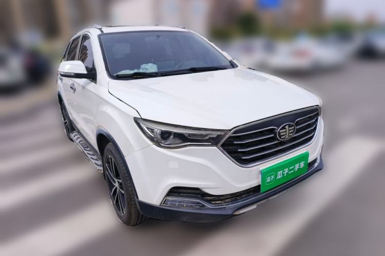 Used Bestune X40 2017 1.6L Manual Prestige Edition Front Right 45 Deg