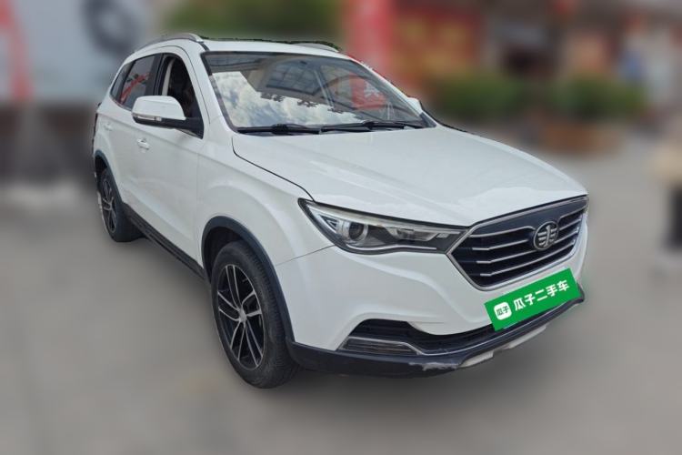 Used Bestune X40 2017 1.6L Automatic Prestige Edition Front Right 45 Deg
