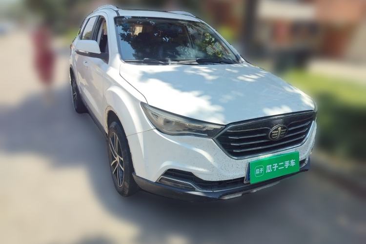 Used Bestune X40 2017 1.6L Automatic Prestige Edition Front Right 45 Deg