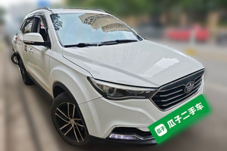 Used Bestune X40 2017 1.6L Automatic Luxury Model Front Right 45 Deg