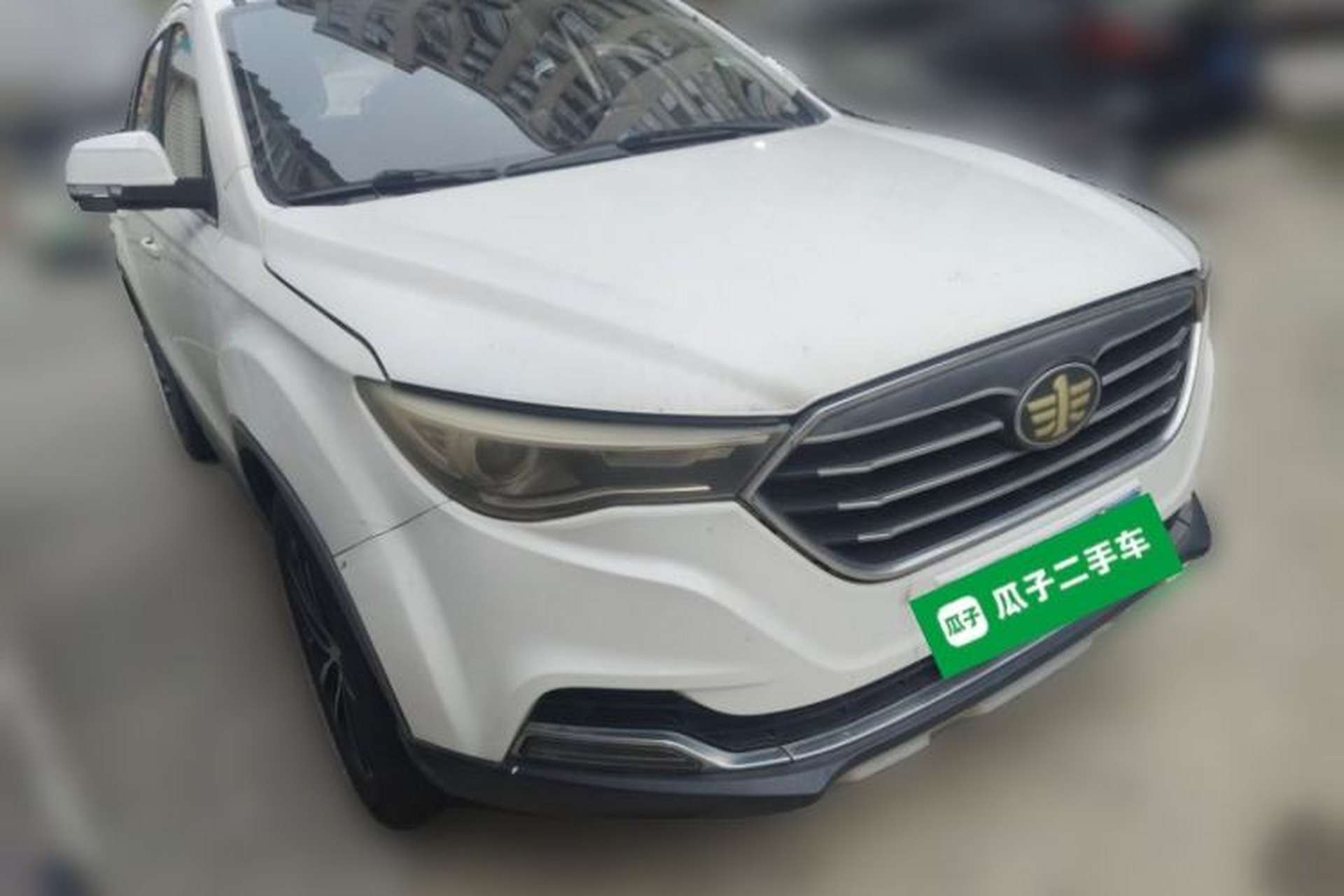 Used Bestune X40 2017 1.6L Automatic Luxury Model Front Right 45 Deg