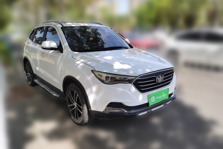 Used Bestune X40 2017 1.6L Automatic Prestige Edition Front Right 45 Deg