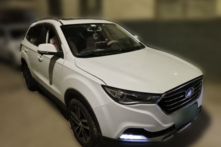 Used Bestune X40 2017 1.6L Automatic Luxury Model Front Right 45 Deg