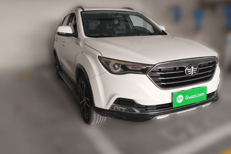 Used Bestune X40 2017 1.6L Automatic Luxury Model Front Right 45 Deg