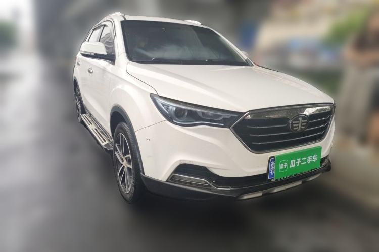 Used Bestune X40 2017 1.6L Automatic Luxury Model Front Right 45 Deg