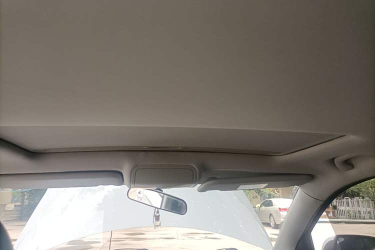 Used Bestune X40 2017 1.6L Automatic Luxury Model Headliner