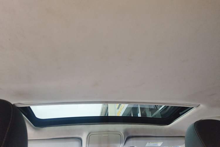 Used Bestune X40 2017 1.6L Automatic Luxury Model Headliner