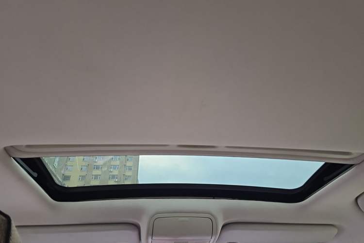 Used Bestune X40 2017 1.6L Manual Luxury Edition Headliner